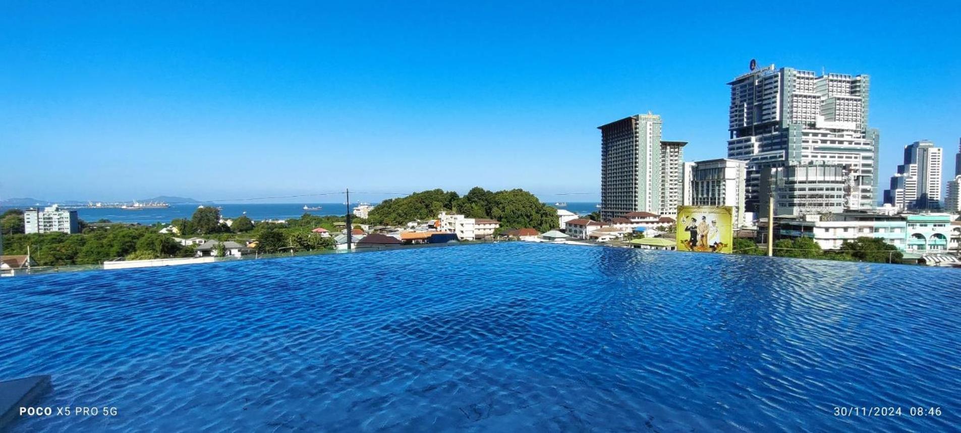 Arize Hotel Sri Racha Si Racha Εξωτερικό φωτογραφία