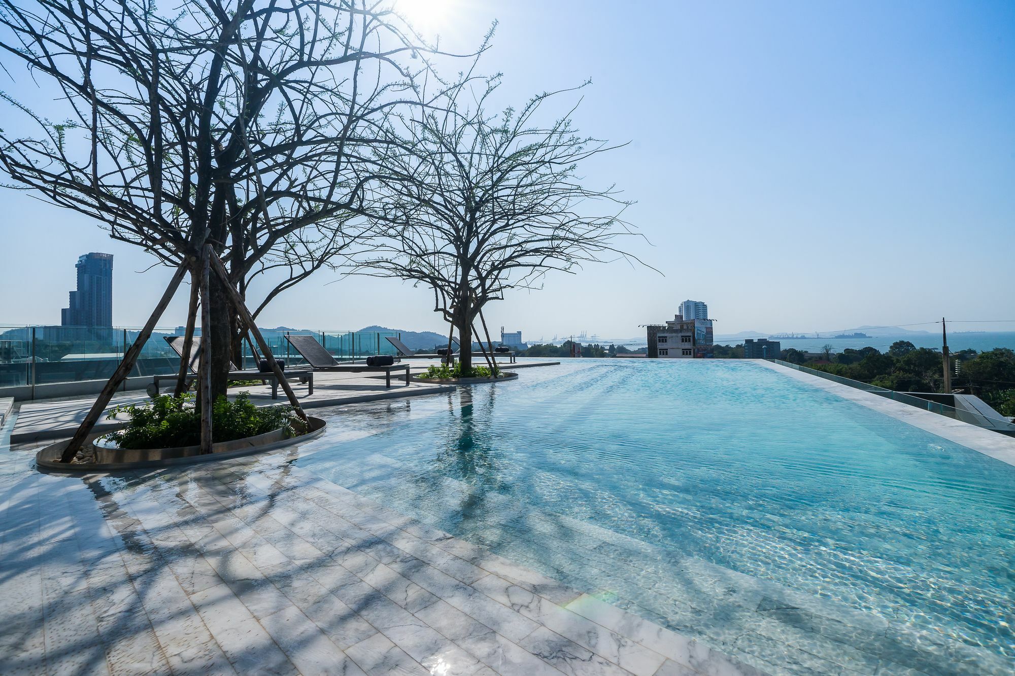 Arize Hotel Sri Racha Si Racha Εξωτερικό φωτογραφία
